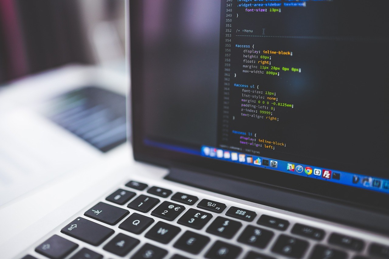 Claude Code и OpenCode прогнали одни и те же задачи по пять раз